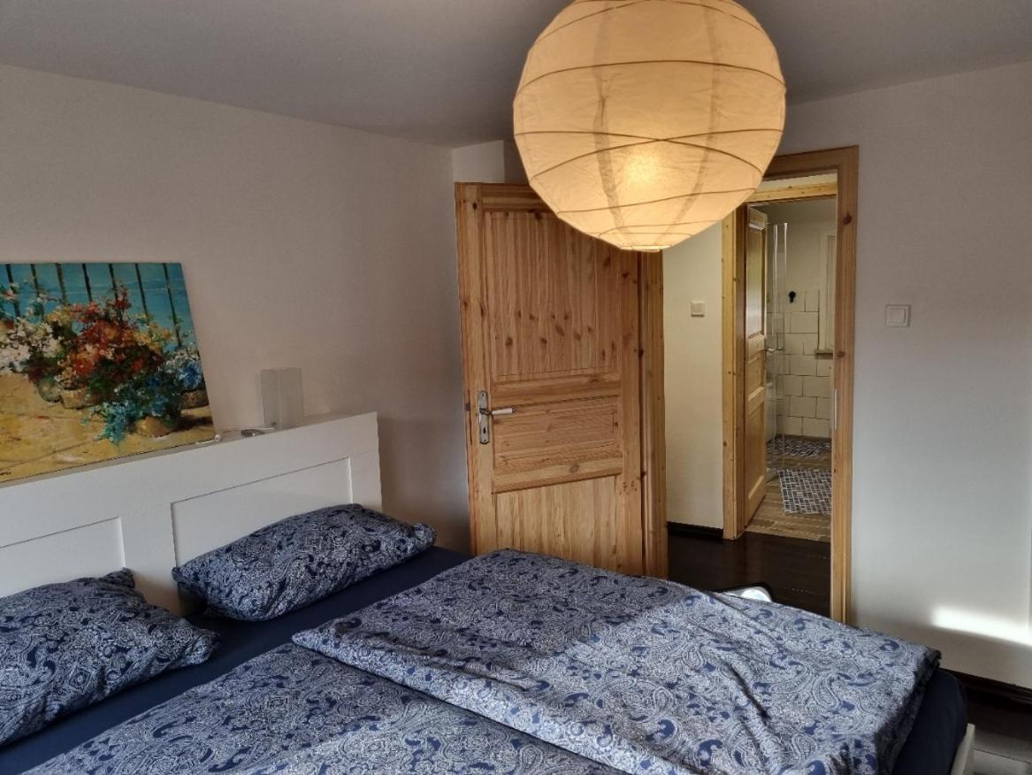 Stadt-Ferienwohnung Mit 55 M² Fuer 2 Erw. Personen Und Kind Bis 3 Jahren Bad Lauterberg Exterior photo
