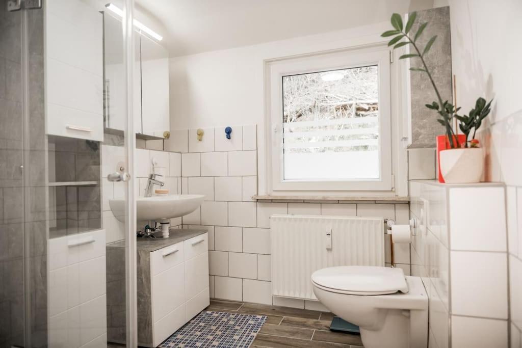 Stadt-Ferienwohnung Mit 55 M² Fuer 2 Erw. Personen Und Kind Bis 3 Jahren Bad Lauterberg Exterior photo