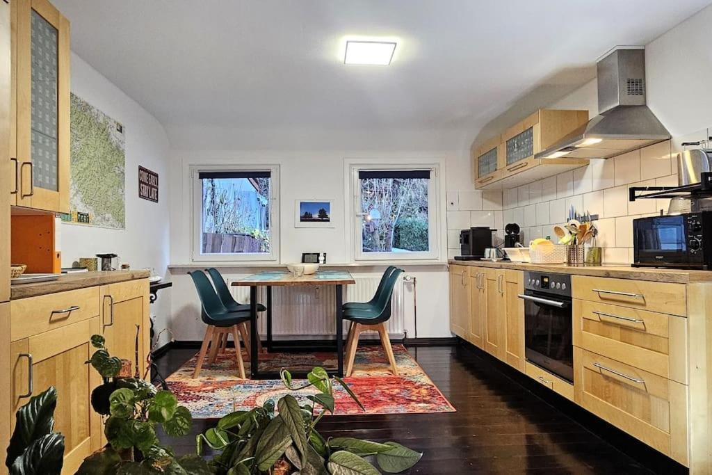Stadt-Ferienwohnung Mit 55 M² Fuer 2 Erw. Personen Und Kind Bis 3 Jahren Bad Lauterberg Exterior photo